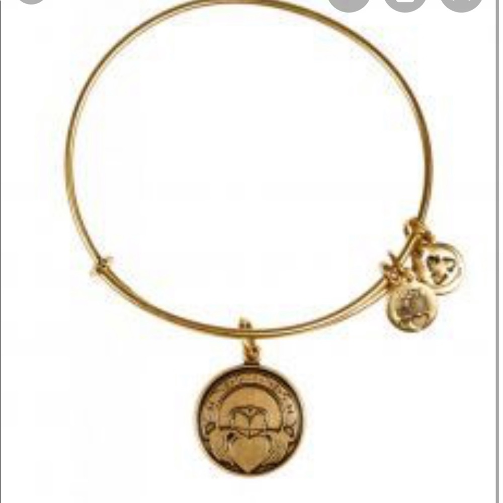 Alex and Ani St Patrick’s Day! Ireland Bracelet